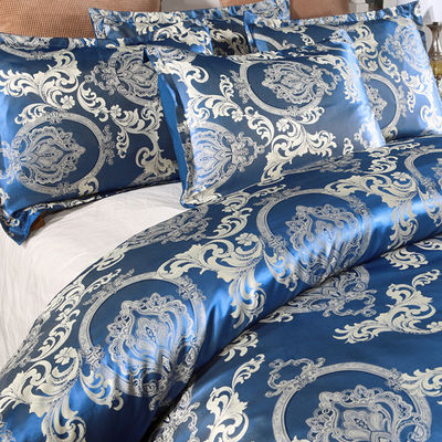Massivfarbiger Satin-Tücher-Deckel-Set im europäischen Retro-Barock-Stil