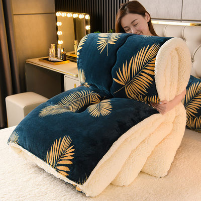 Maßgeschneiderte Bettwäsche Set Verdickte warme Lammfleece Quilt mit 100% Polyester Stoff