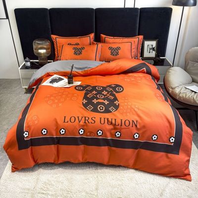 100% Polyester Hochzeits-Vier-Stücke-Set Bettwäsche für Hotel und Zuhause